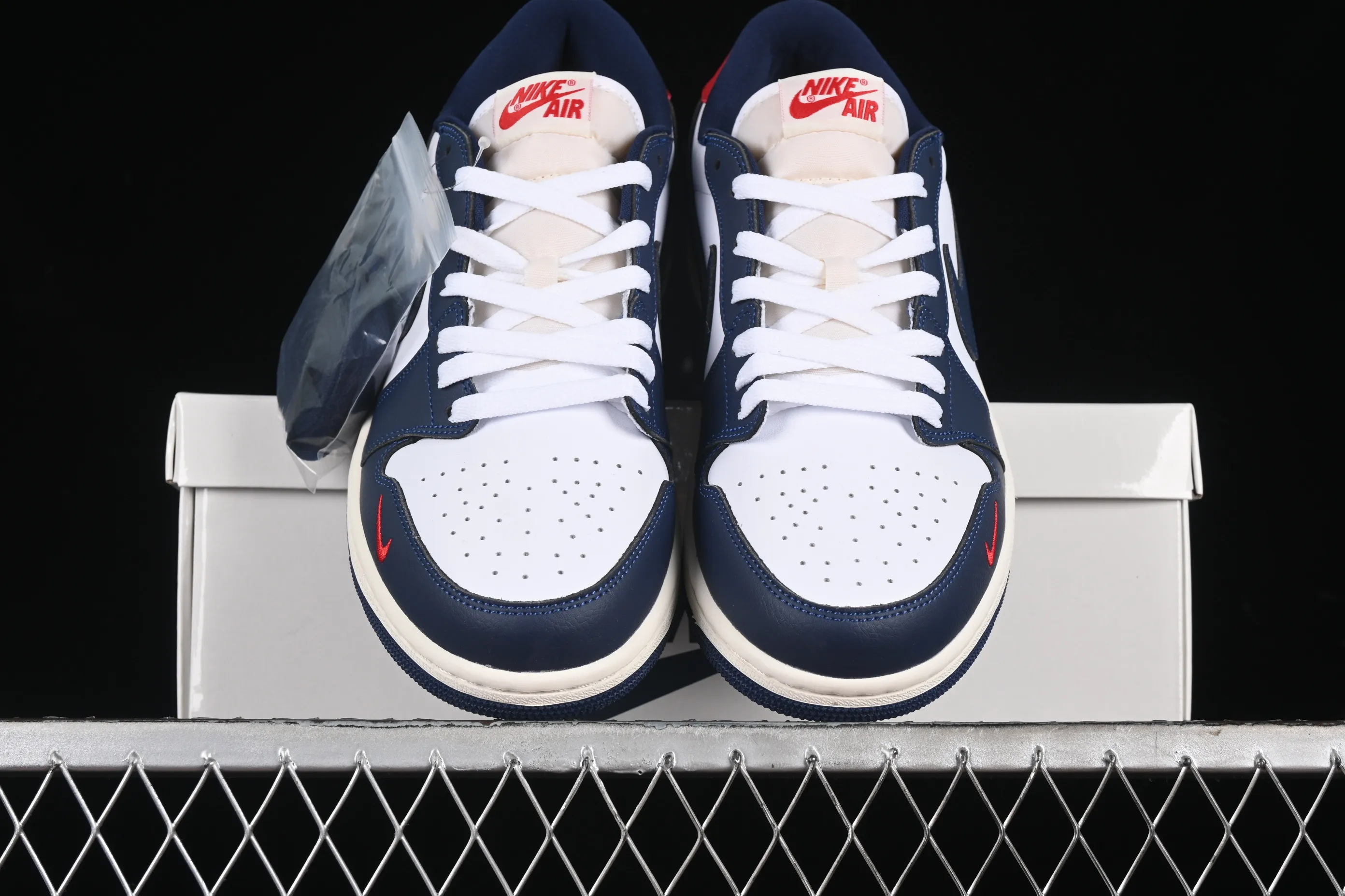 All categories Air Jordan Jordan series basketball shoes Air Jordan 1 Low Air Jordan 1 Low OG "Howard University" AJ1 Joe 1 Howard University low-top cultural and casual sneakers HQ2993-100